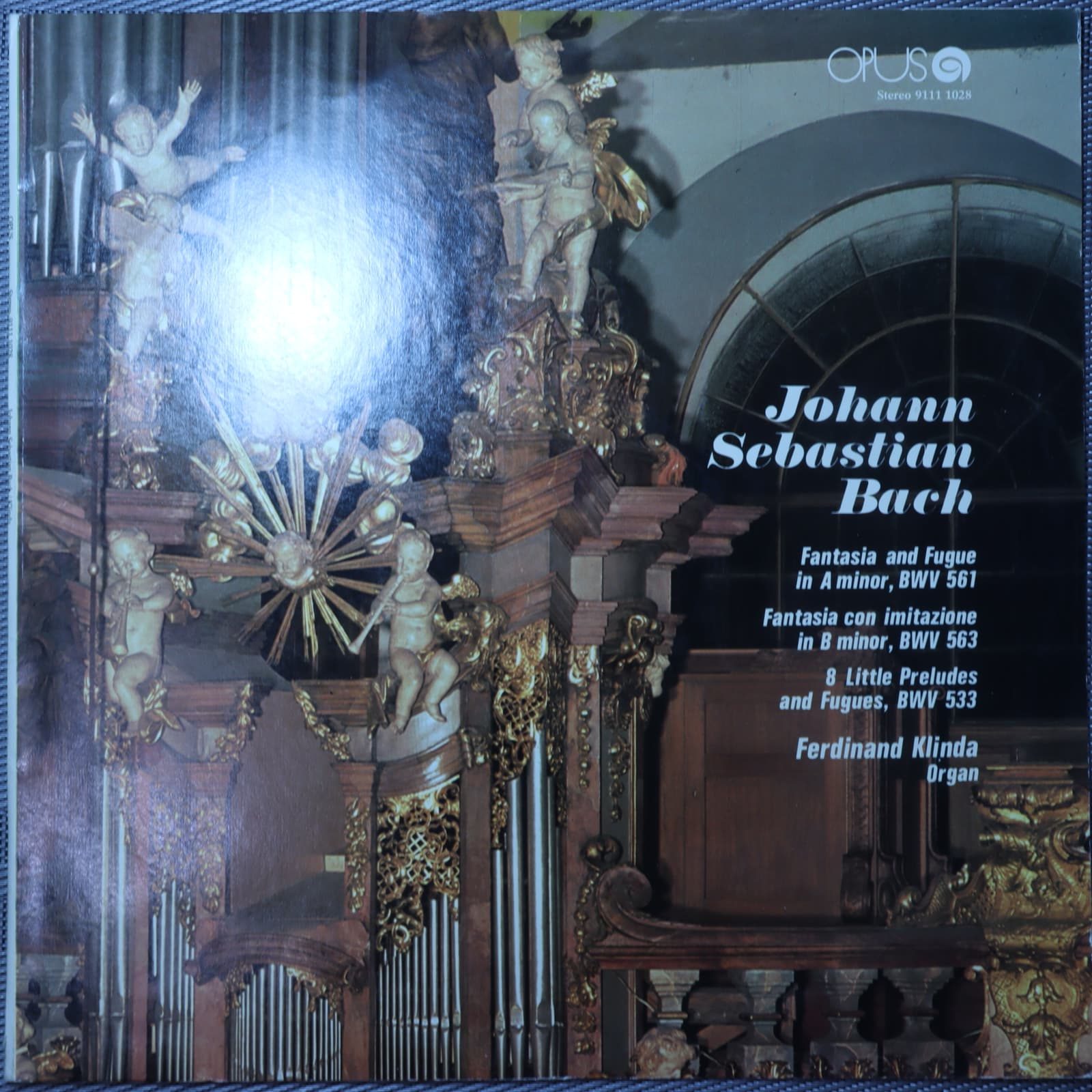 Bach – Fantasia and Fugue in A Minor BWV 561 / Fantasia in B Minor BWV 563 / 8 Preludes and Fugues B Bach – Fantasia and Fugue in A Minor BWV 561 / Fantasia in B Minor BWV 563 / 8 Preludes and Fugues B