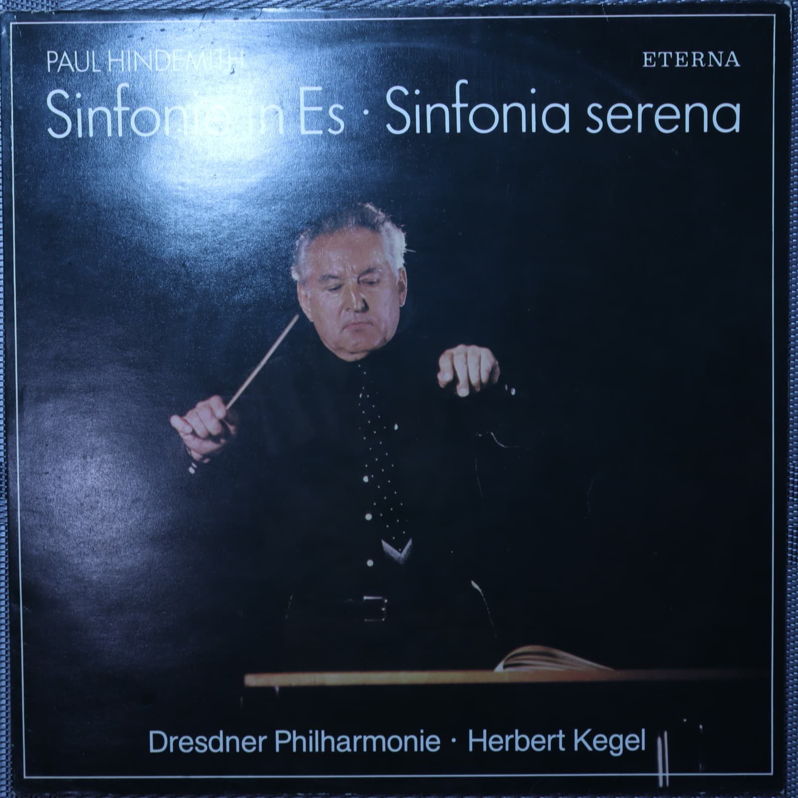 Paul Hindemith - Dresdner Philharmonie • Herbert Kegel – Sinfonie in Es • Sinfonia serena Paul Hindemith - Dresdner Philharmonie • Herbert Kegel – Sinfonie in Es • Sinfonia serena